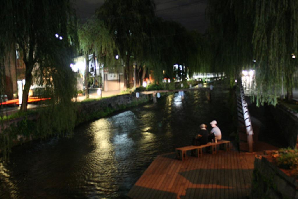 Haruya Higashiyama Hostel Kyoto Buitenkant foto